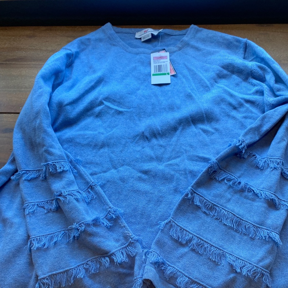 Vineyard Vines sweater